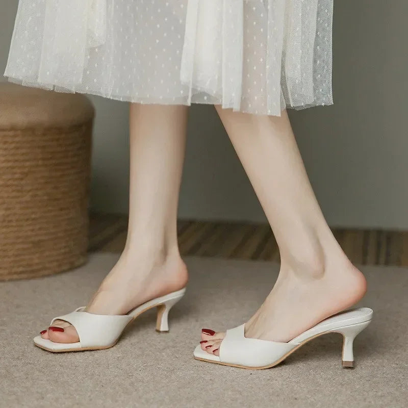 Sandalias de Tacón Fino para Mujer - Elegante Puntera Redonda y Estilo Francés